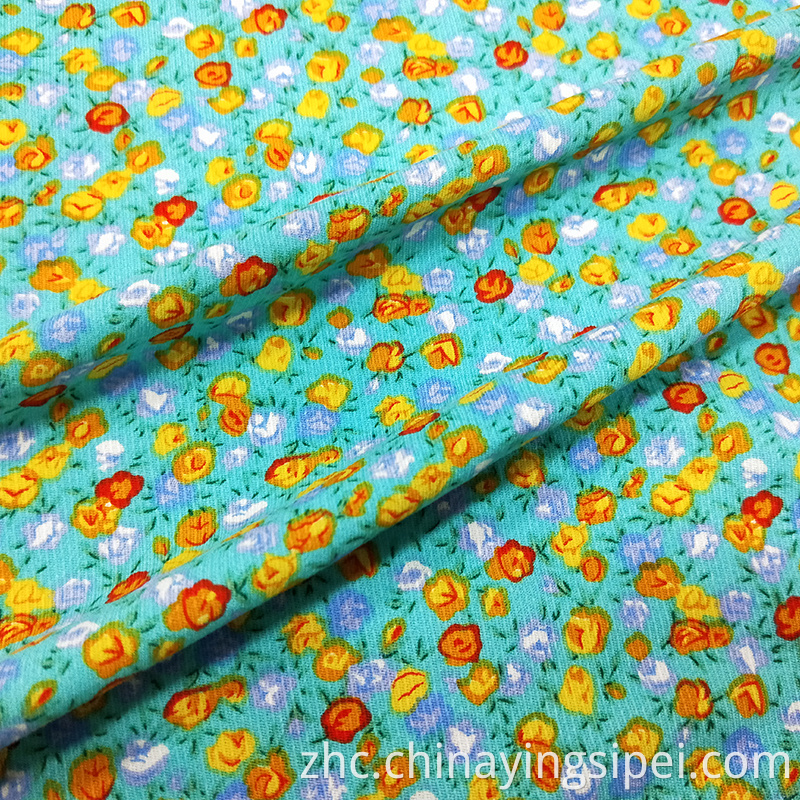 工厂就绪商品小花卉可爱设计棉花印花斜纹斜纹棉花棉斜纹质面料